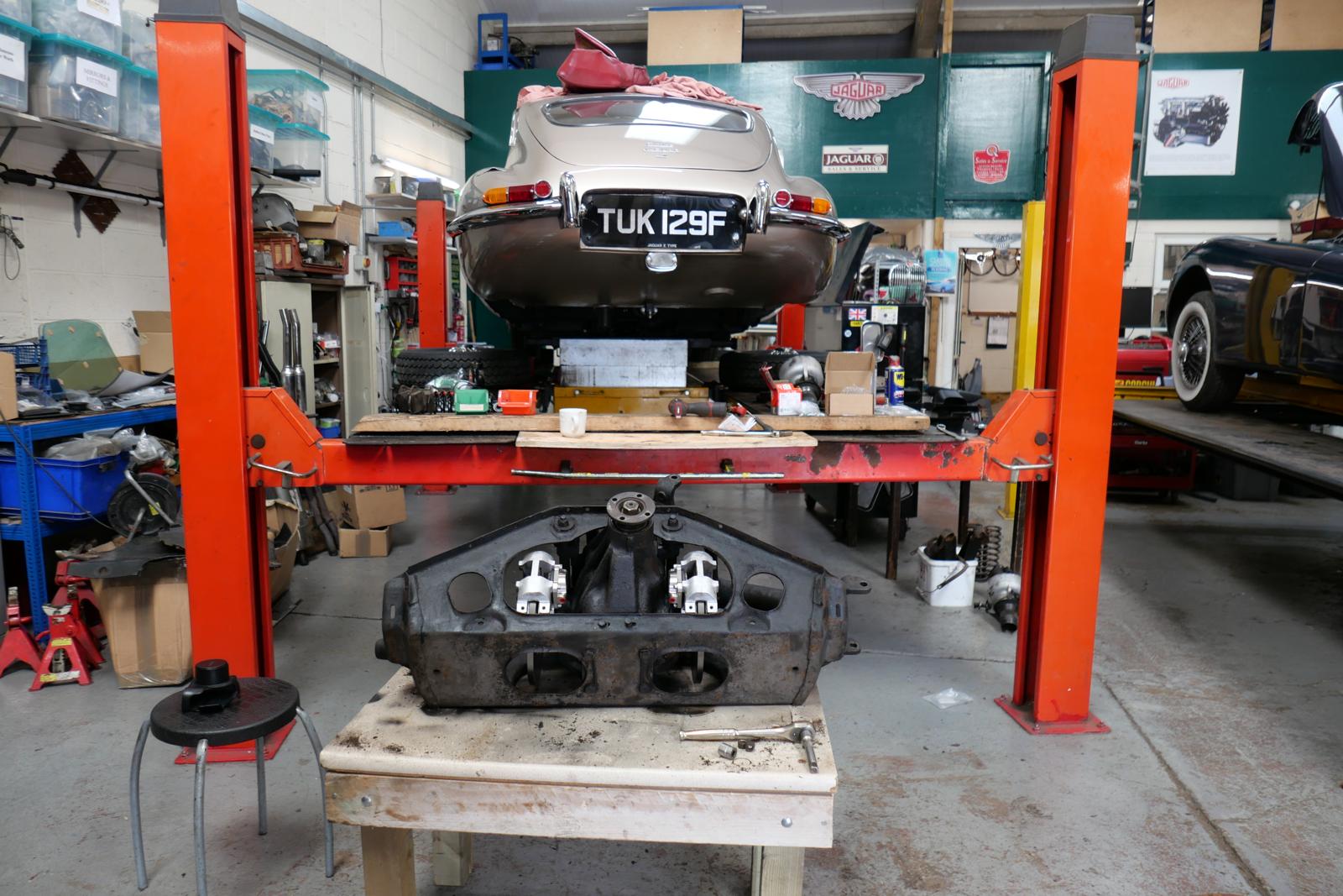 Independent rear suspension assembly removed from TUK 129F, with its inboard rear brakes visible